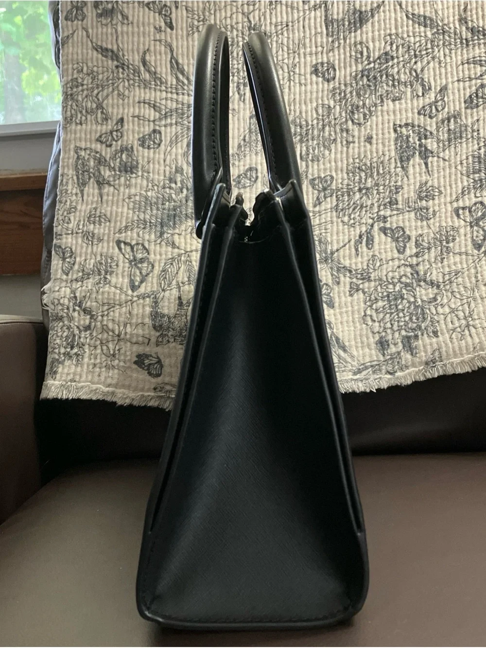 Michael  Kors Sheila Medium Logo Satchel Crossbody Black/Silver